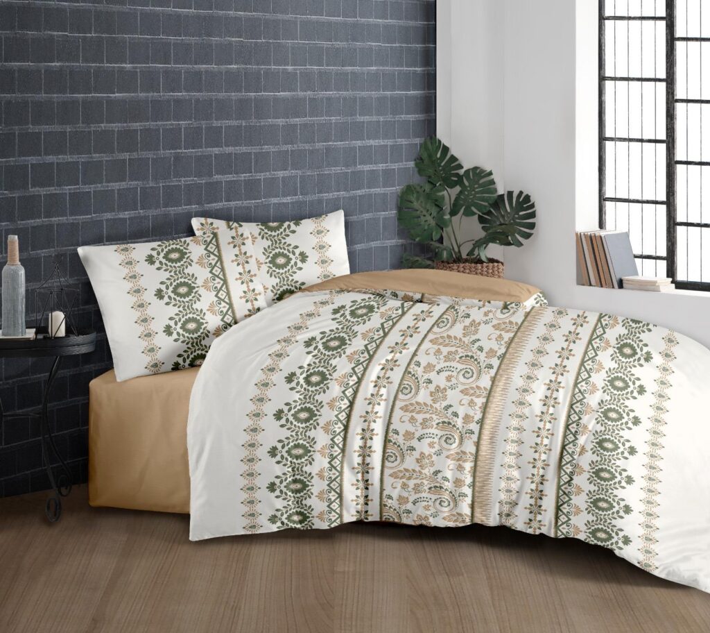 Bed linen set with green and brown floral bands