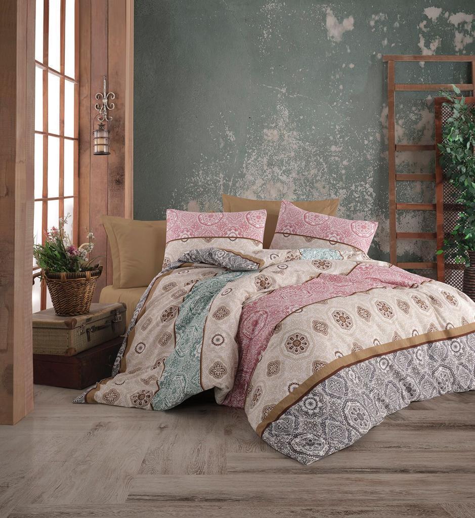 Bed linen set with pink, mint and beige motifs